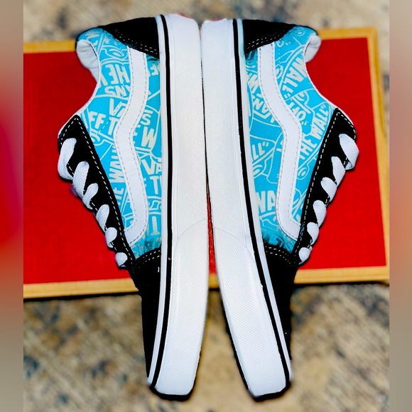 **SOLD** Vans Old Skool (Teal/Black/White), Wmn’s Size 6 / Youth 4.5: $30 - Picture 7 of 10